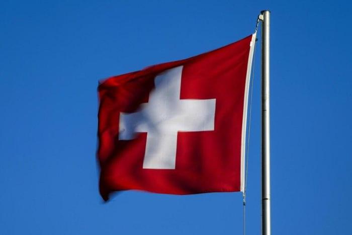 Parents or guardians of pupils who refuse to shake a teacher's hand in the northern Swiss canton of Basel-Country could face fines of up to $5,000