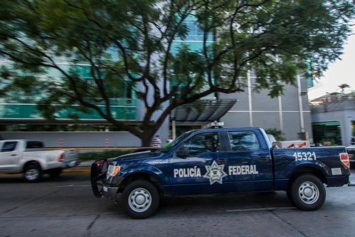 Five men and a woman have been found alive on a road in western Mexico with their hands amputated by a criminal group linked to drug trafficking