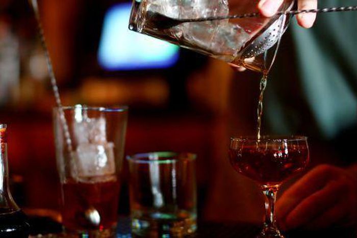 8 things that happen when you stop drinking alcohol
