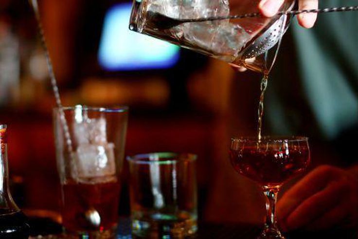 8 things that happen when you stop drinking alcohol