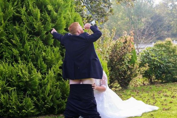 British couple Gareth and Toni decided to take blow-job pictures on their wedding day