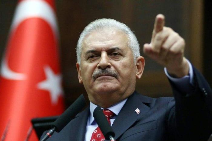 Turkish Prime Minister Binali Yildirim speaks during the AK Party's group meeting at the Grand National Assembly of Turkey (TBMM) in Ankara, on November 1, 2016
