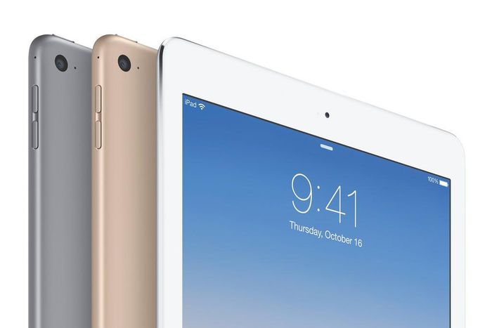 ___5830002___https:______static.pulse.com.gh___webservice___escenic___binary___5830002___2016___11___30___6___iPad-Air-2-Lock-screen-Silver-Gold-Space-Gray-001