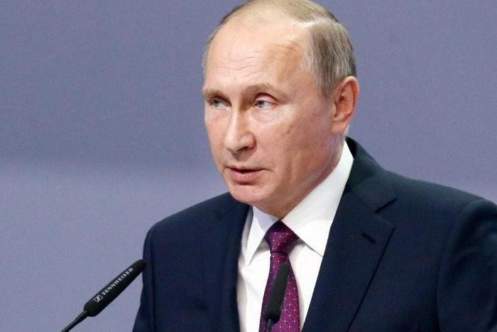Russian President Vladimir Putin, pictured on November 10, 2016, spoke on the phone with Donald Trump