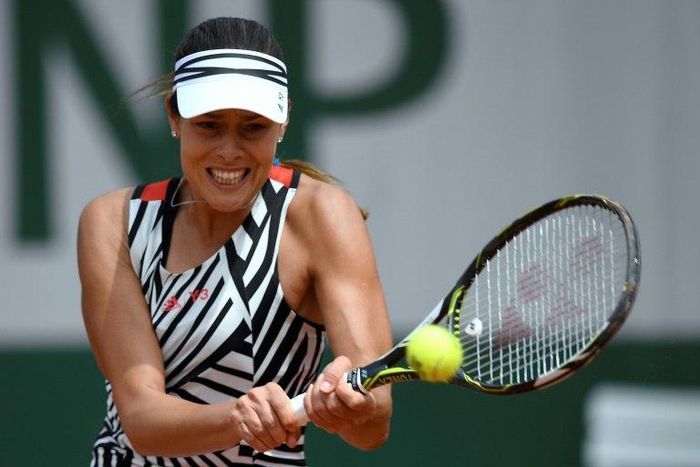 Serbia's Ana Ivanovic returns the ball to Ukraine's Elina Svitolina during their women's third round match at the Roland Garros 2016 French Tennis Open in Paris