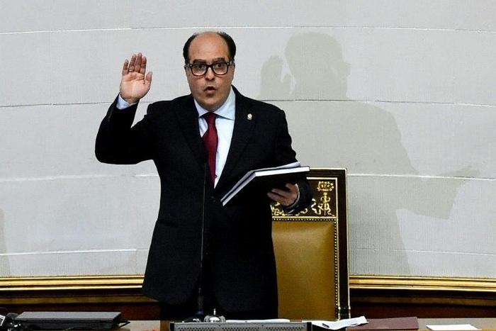 Opposition's parliamentary group leader Julio Borges swears-in as President of the National Assembly in Caracas