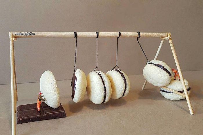 Matteo Stucchi builds worlds out of pastry