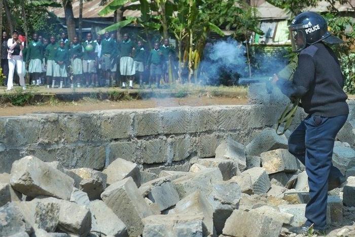 Psychiatric patients in Nairobi climbed over a wall to escape during a staff strike