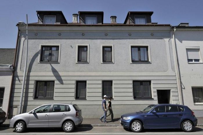 The house where Josef Fritzl forced his daughter to bear seven of his children and held her captive for 24 years has been sold for 160,000 euros ($171,725)