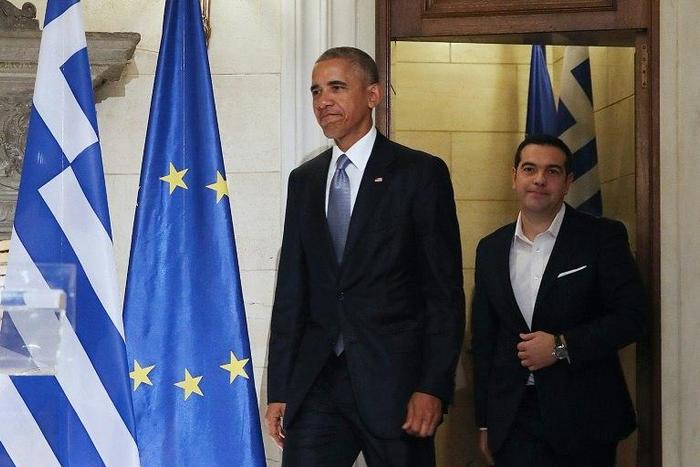 US President Barack Obama (left) and Greek Prime Minister Alexis Tsipras arrive to hold a press conference in Athens on November 15, 2016