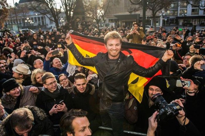 New Formula One world champion Nico Rosberg meets fans in his home town of Wiesbaden, western Germany, on November 30, 2016