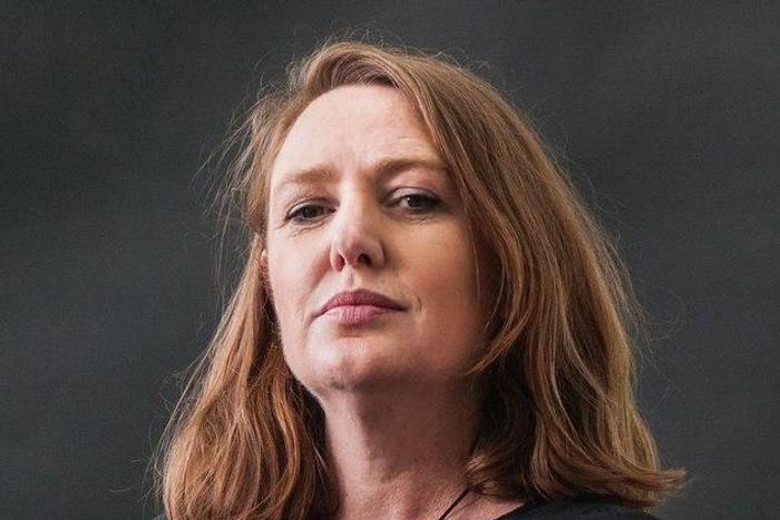 Paula Hawkins