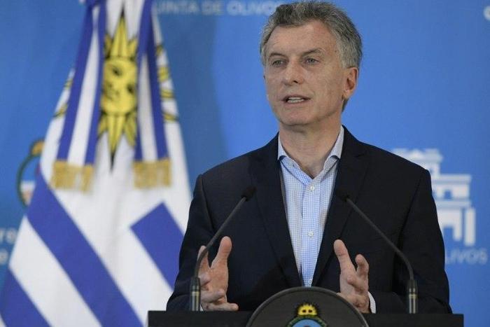 Argentina's President Mauricio Macri's government has begun an ambitious reform program to reverse the "unsustainable policy framework of the past administration (which) was simply not tenable," the IMF said