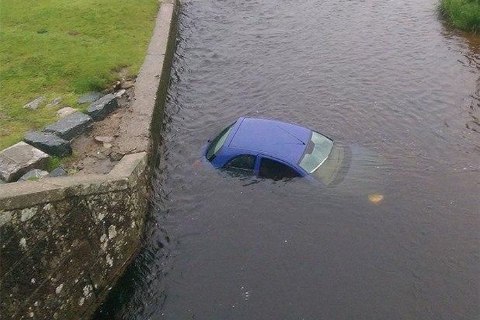 Submerged car (Illustration)