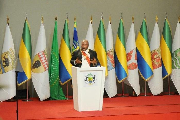 Gabon President elected Ali Bongo Ondimba addresses his guests during the swearing in ceremony in Libreville on September 27, 2016