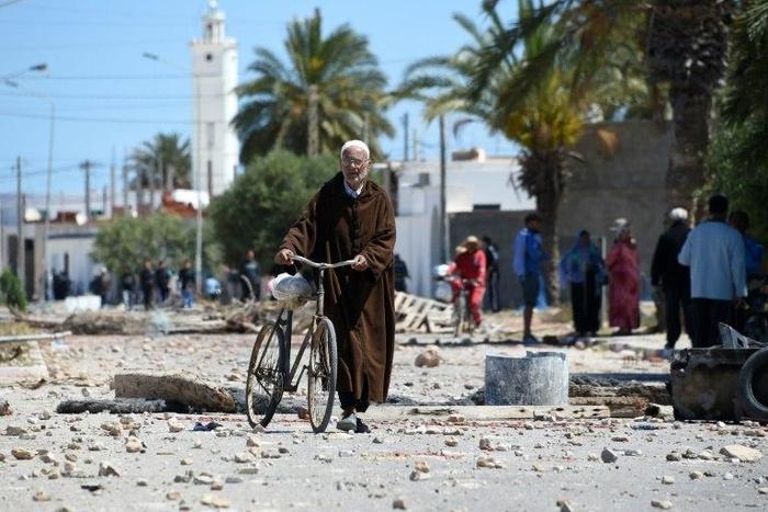 A wave of jihadist attacks, including two last year that killed dozens of foreign tourists, has further exacerbated problems in Tunisia's economy which relies heavily on tourism revenues