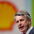 Ben van Beurden, chief executive officer of Royal Dutch Shell, speaks during the 26th World Gas Conference in Paris, France, June 2, 2015.    REUTERS/Benoit Tessier