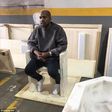 Kanye West debuts blond look