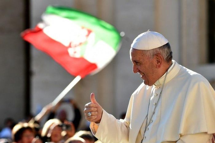 Pope Francis arrives for his weekly general audience at the Vatican on October 12, 2016