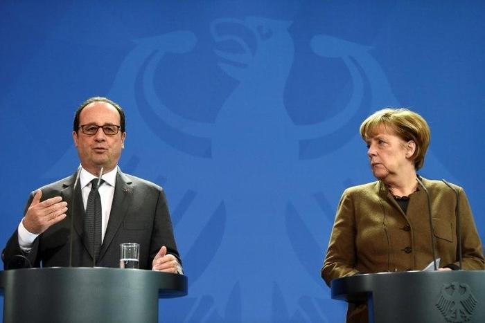 German Chancellor Angela Merkel said that "it will be necessary to extend sanctions against Russia once more" given shortcomings in the Ukraine peace process