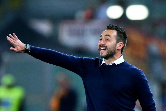 Palermo's Italian coach Roberto De Zerbi, pictured in October 2016, has managed to avoid the wrath of the club's trigger-happy owner Maurizio Zamparini despite a record seven consecutive defeats