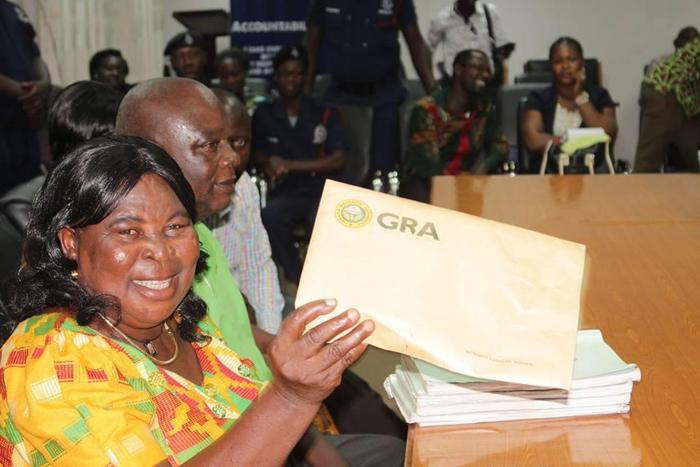Akua Donkor with her husband at the EC to submit her forms