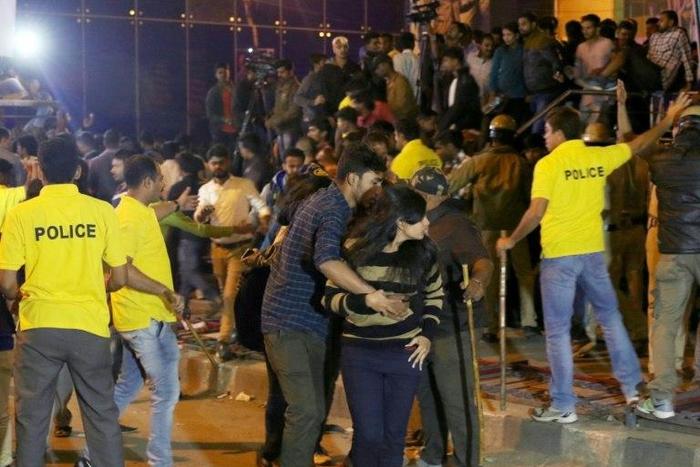 A minister in Bangalore has been criticised for blaming women for wearing western-style clothing after a mob allegedly molested them at a New Year's Eve celebration