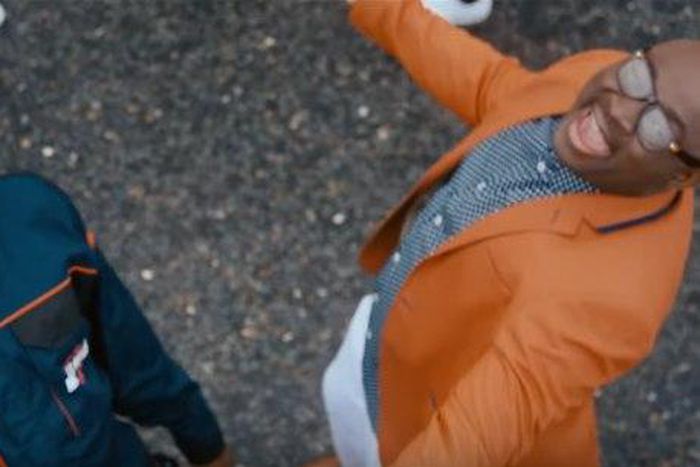 Aaron T - I'll sing of your praise ft Mike Abdul