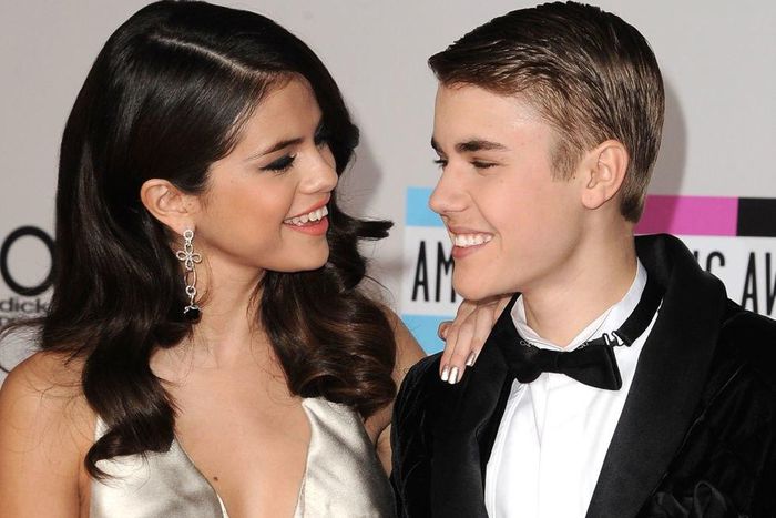 Reports say Selena and Justin are now secretly married