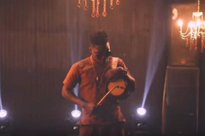 Reekado Banks teaser video Ladies n gentlemen