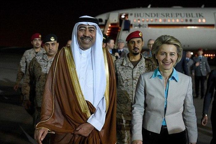 ___5899996___https:______static.pulse.com.gh___webservice___escenic___binary___5899996___2016___12___15___11___Defence+Minister+Germany