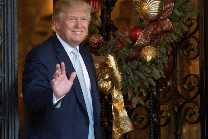 US President-elect Donald Trump ridiculed CIA and FBI conclusions that hackers working at the bidding of the Russian government stole Democratic Party documents