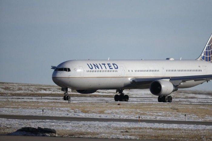 United Airlines flight