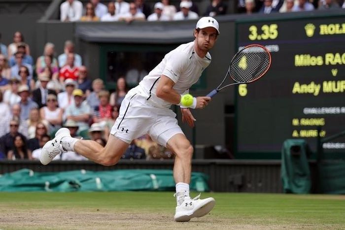 Great Britain's Andy Murray in action during the mens singles final against Canada's Milos Raonic REUTERS/Andrew Couldridge
