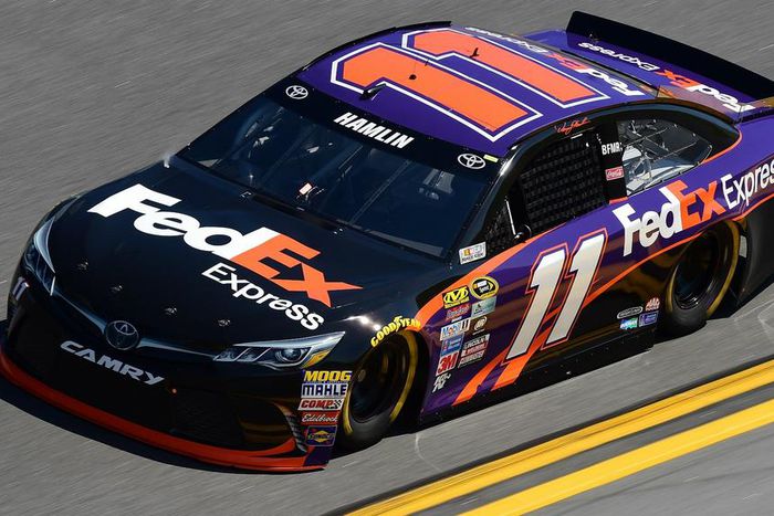 ___4684029___https:______static.pulse.com.gh___webservice___escenic___binary___4684029___2016___8___8___5___dennyhamlin-cropped_ojen18mu47r51o1ey84k7uhap_1