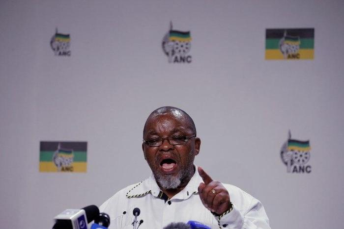 African National Congress (ANC) Secretary General Gwede Mantashe gestures during a media briefing in Johannesburg, after South African President Jacob Zuma addressed the nation in response to this week's Constitutional Court judgment on security upgrad...