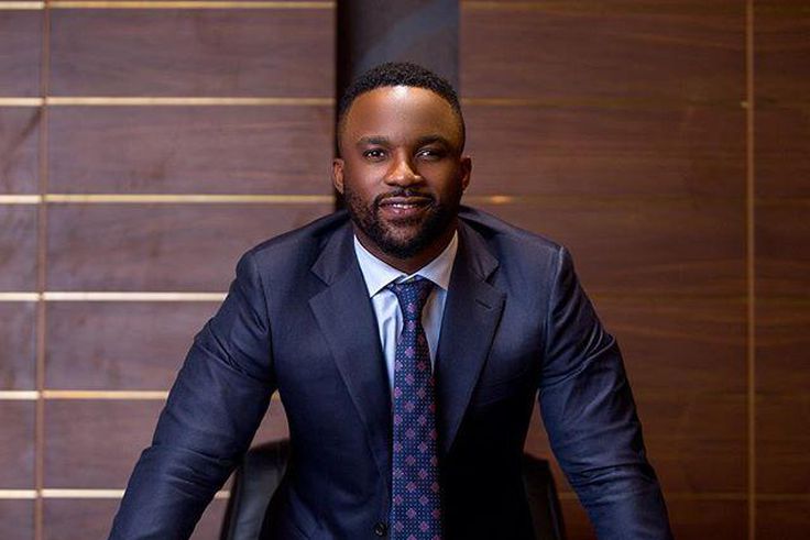 Iyanya offers N500k reward to a nurse who refused to join the recent strike.