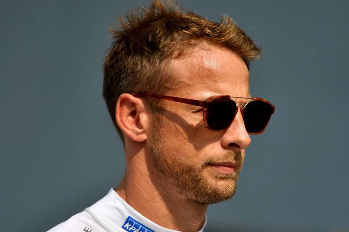 ___5453974___https:______static.pulse.com.gh___webservice___escenic___binary___5453974___2016___9___4___18___button-cropped_6n76c8jhptew1jxoz3x0d1mn4_1