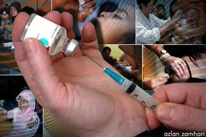 Malaysia to make vaccination mandatory despite pig-DNA concern