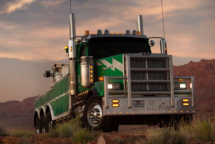 Western Star 4900 SF to play as Onslaught