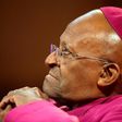 The former Anglican archbishop of Cape Town Desmond Tutu waits to receive the 2013 Templeton Prize at the Guildhall in central London on May 21, 2013.  REUTERS/Paul Hackett/File Photo