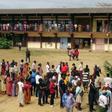 People queue to vote during the presidential election in Libreville, Gabon, August 27, 2016. REUTERS/Erauds Wilfried Obangome