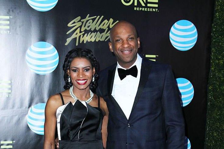 Gospel singer is engaged!