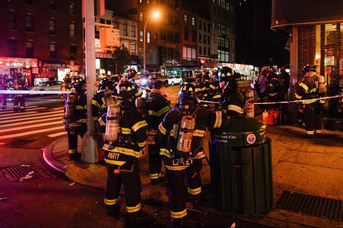 Police detonate possible bomb in New Jersey