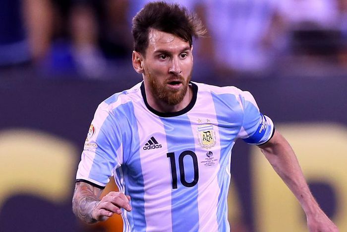 ___5442494___https:______static.pulse.com.gh___webservice___escenic___binary___5442494___2016___9___1___14___lionelmessi-cropped_1ri2xwhr5ld2c1y0akafdapfkt_1