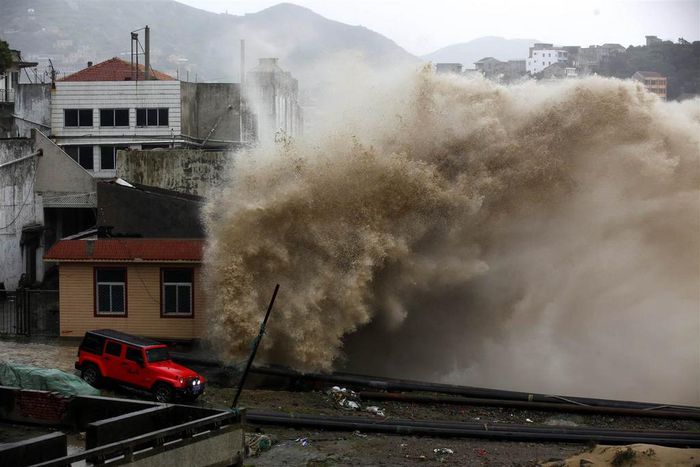 28 die from typhoon as new storm looms