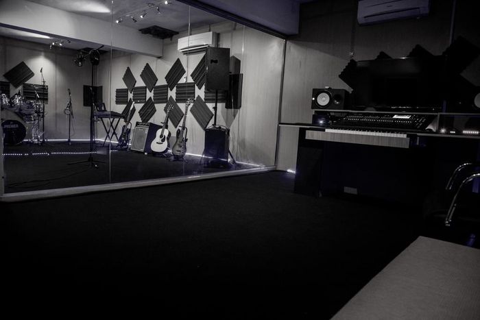 Luxury live-recording studio now in Surulere, Lagos