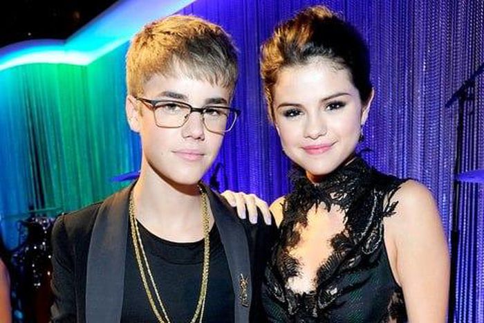 Justin Bieber and Selena Gomez in 2011