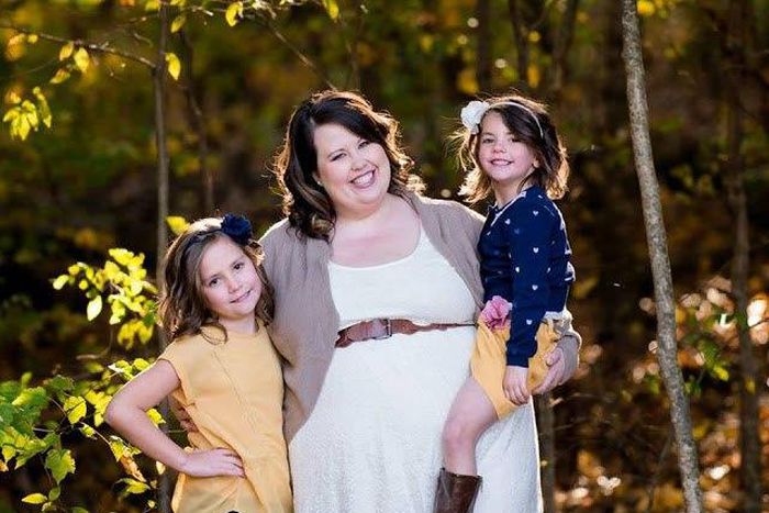 Amy Beth Gardner and her daughters