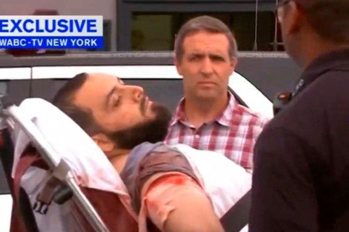 U.S. portrays NY bomb suspect as jihadist who praised bin Laden